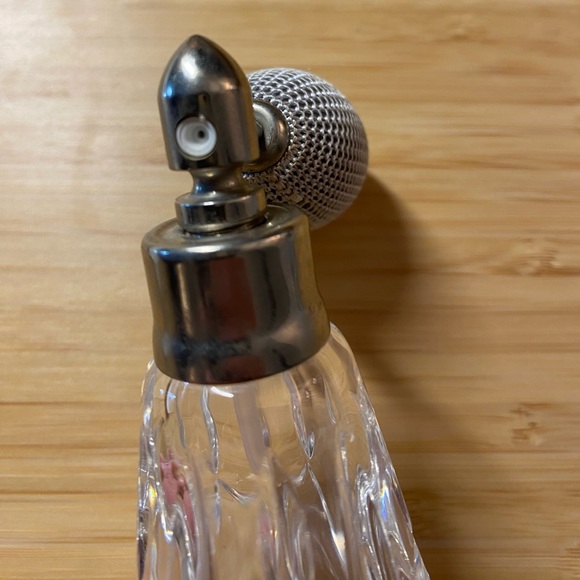 Like New Vintage / Antique Waterford Crystal Scent Atomizer - Picture 2 of 3